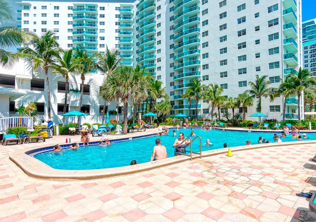 Stunning Beach Apartment By Miami Te Espera - Hollywood 7W エクステリア 写真